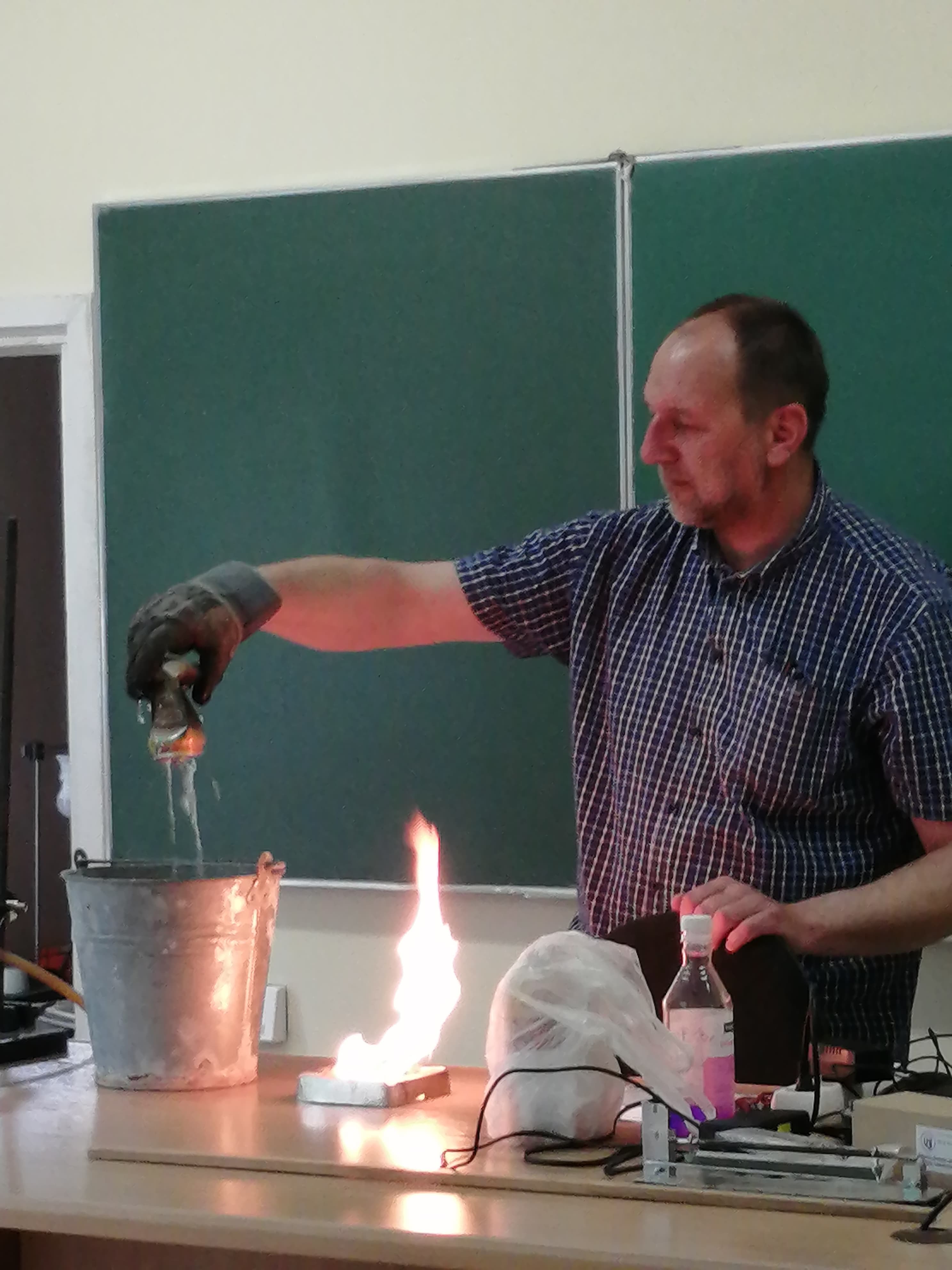 Fizyka na Pokaz w Akademii Pomorskiej